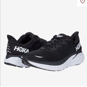 Basically new hoka Clifton sneakers